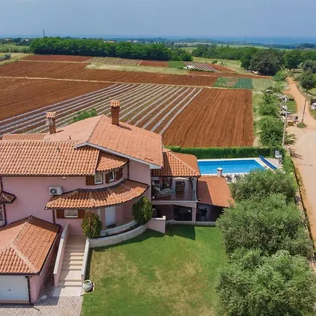 Villa Francesca Porec Exterior photo